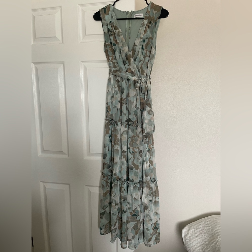 gold shimmer Maxi Dress